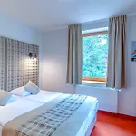 Batory Hotel 3*