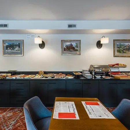 Batory Hotel