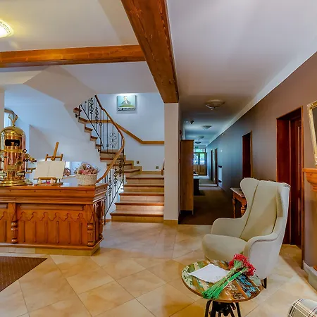 Batory Hotel